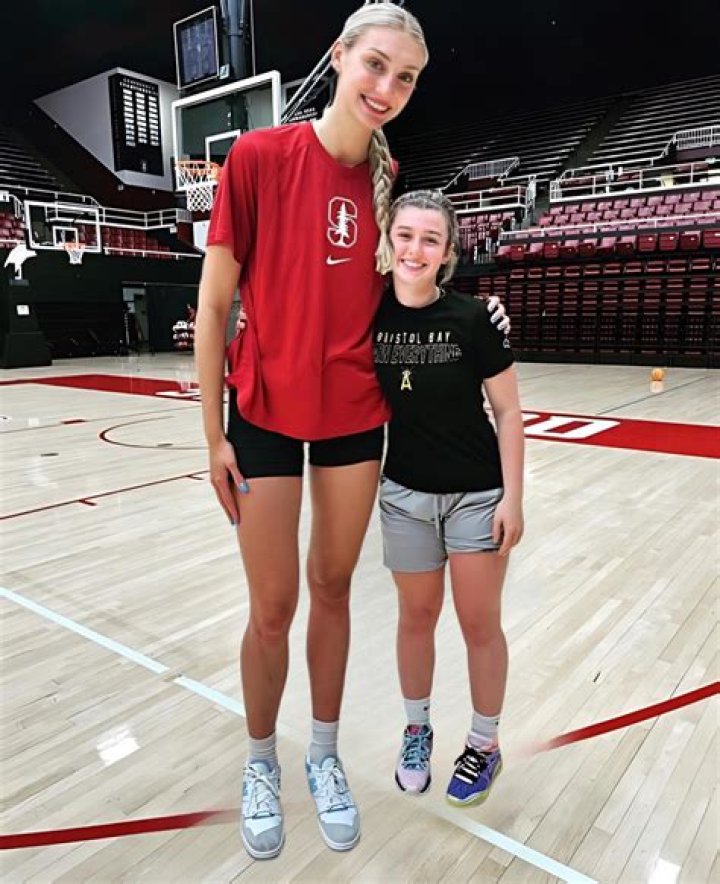 LaMelo Ball Height In Feet: Biography, How Tall Is He? Age, Brother, Parents, Girlfriend