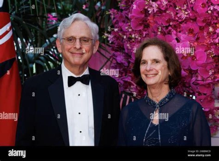 Lynn Rosenman Wiki, Age, Merrick Garland Wife, Net Worth, Family, Children, Daughters, Married, Photos