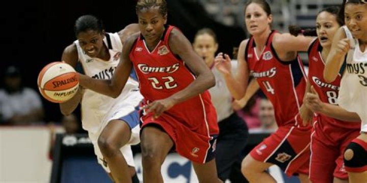 Sheryl Swoopes Siblings: Meet Brandon Swoopes, Earl Swoopes, James Swoopes