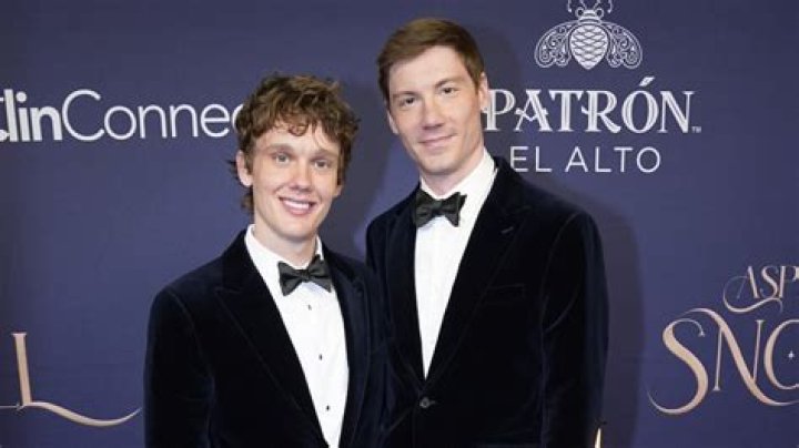 Yes, Hunter Doohan Is Gay And Married To His Husband Fielder Jewett, Family And Net Worth