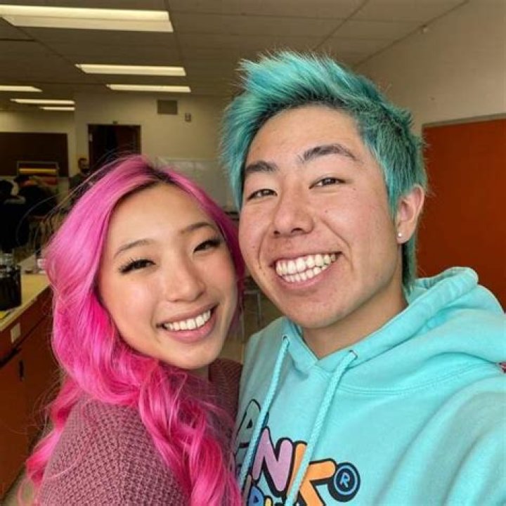 ZHC (Youtuber) Wiki, Biography, Net Worth, Salary, Age, Height, Weight, Girlfriend, Family, Facts